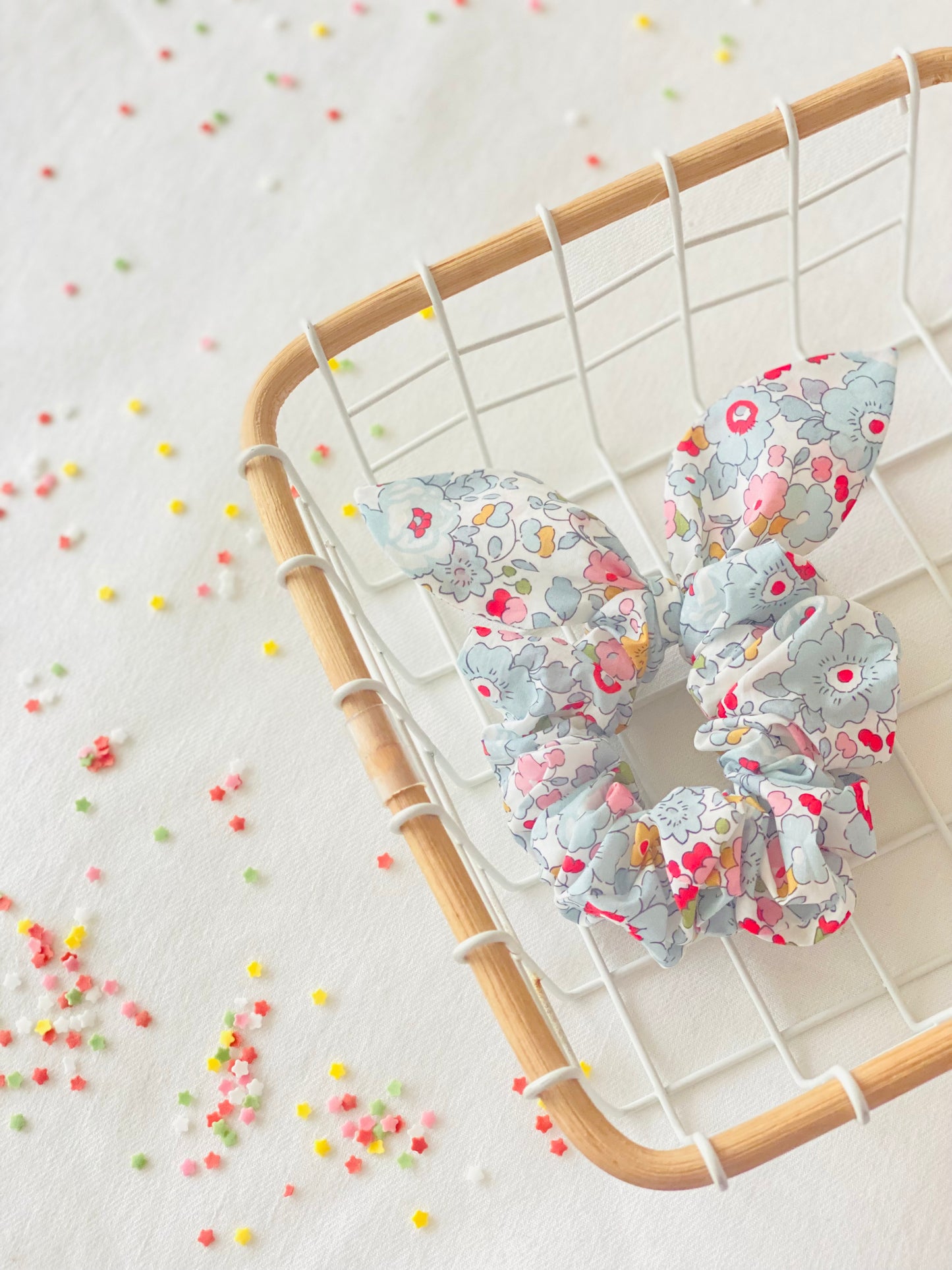 Scrunchie Orejitas Liberty Betsy Azul