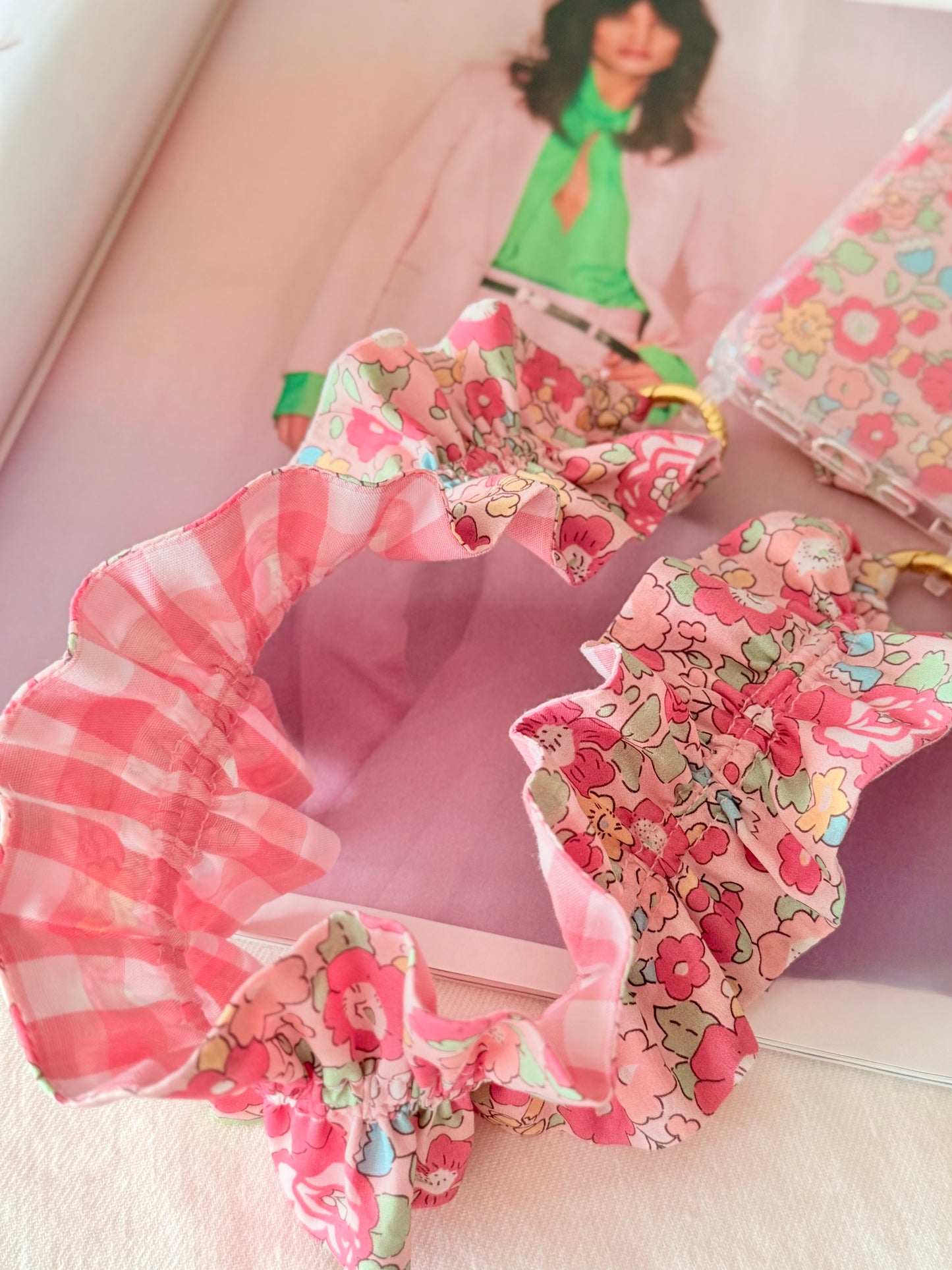 Conjunto Cuelga Movil Rizado Corto Liberty Tabi y Vichy