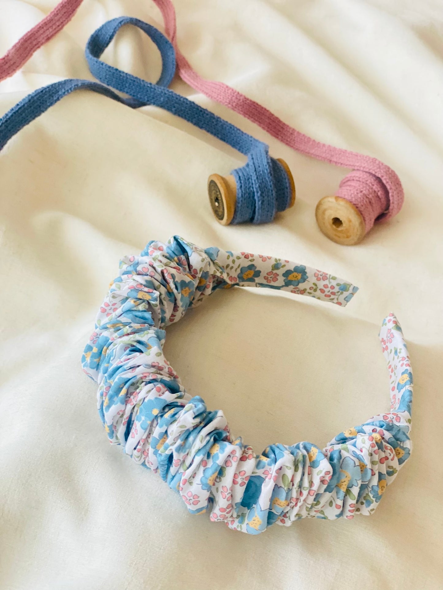 Diadema Scrunchie Liberty Támesis