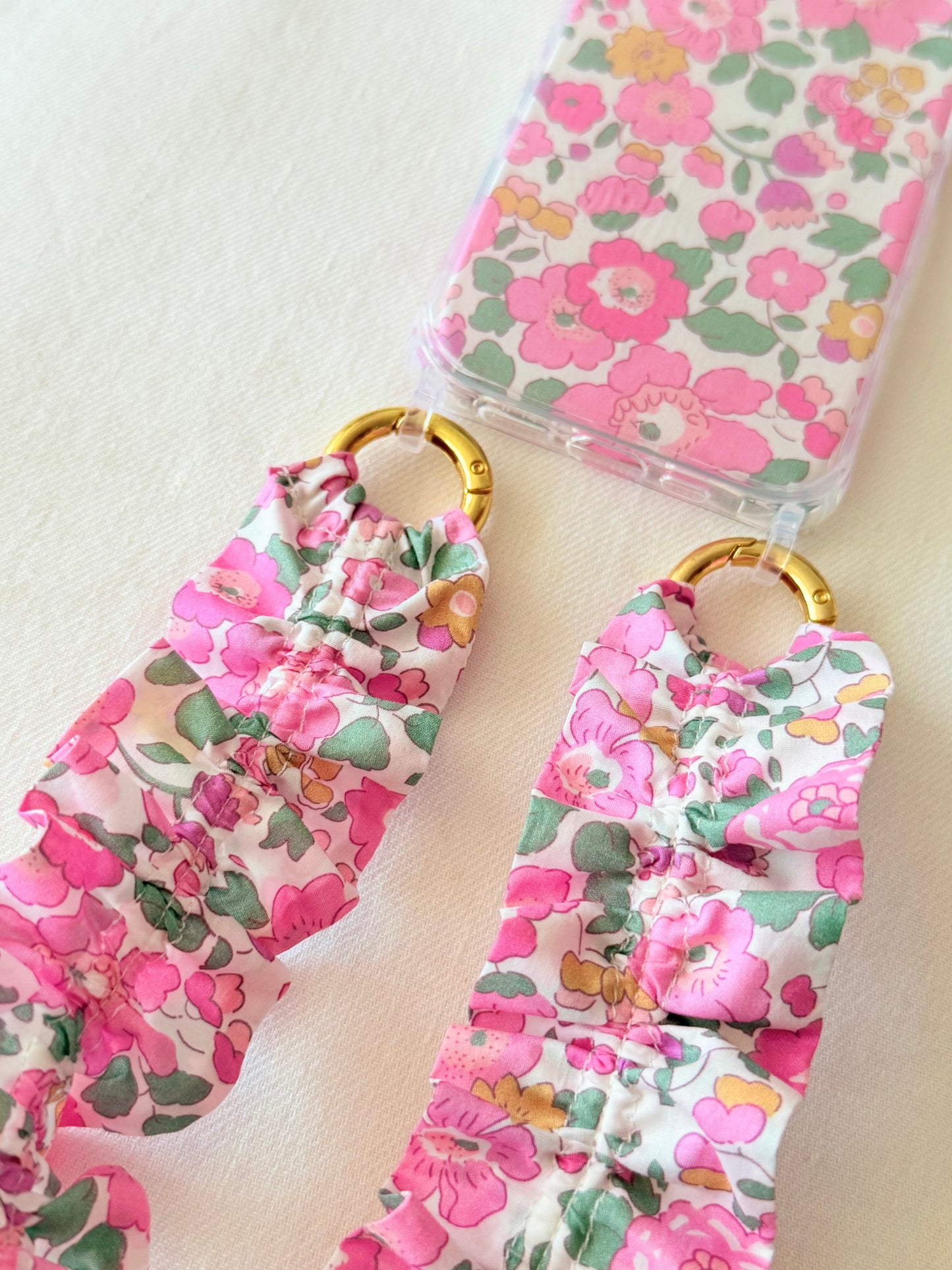 Conjunto Cuelga Movil Rizado Corto Liberty Larne
