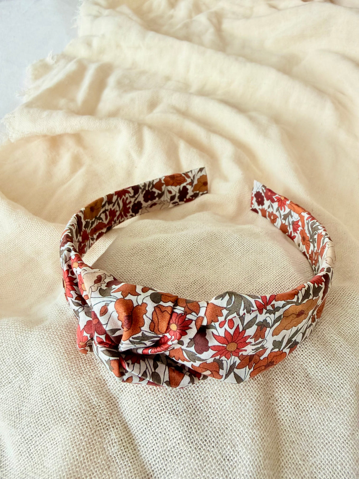 Diadema Nudo Liberty Tanna Marrón