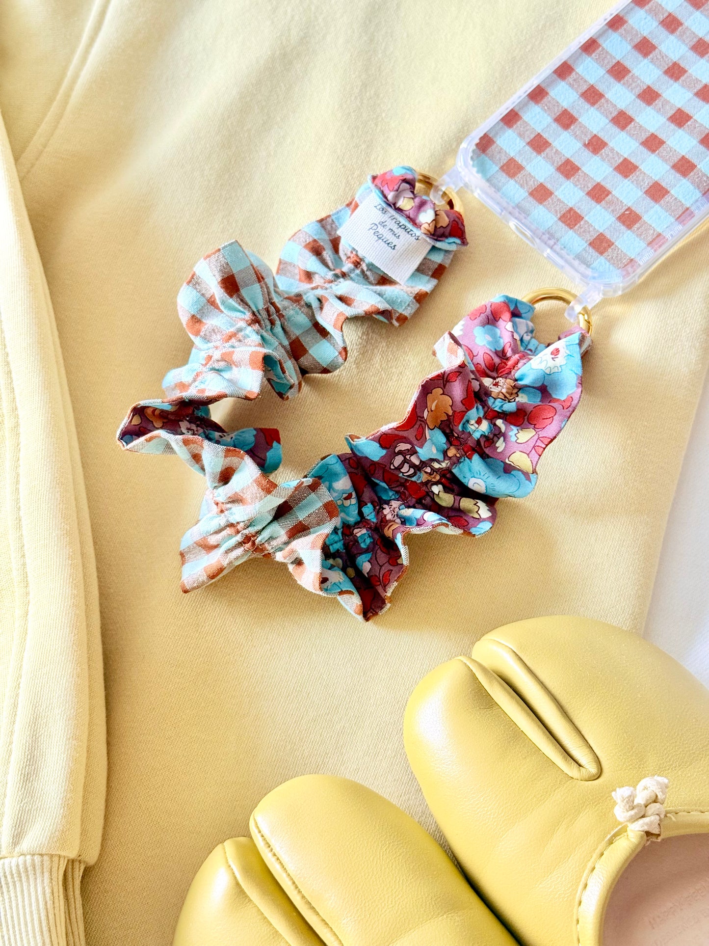 Conjunto Cuelga Movil Rizado Corto Liberty Giverny y Vichy