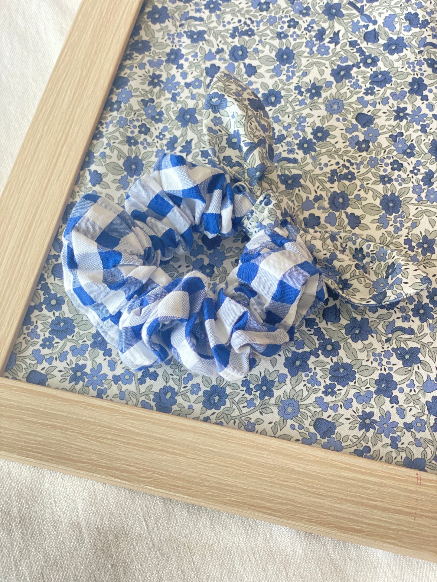 Scrunchie Orejitas Vichy y Greenwich