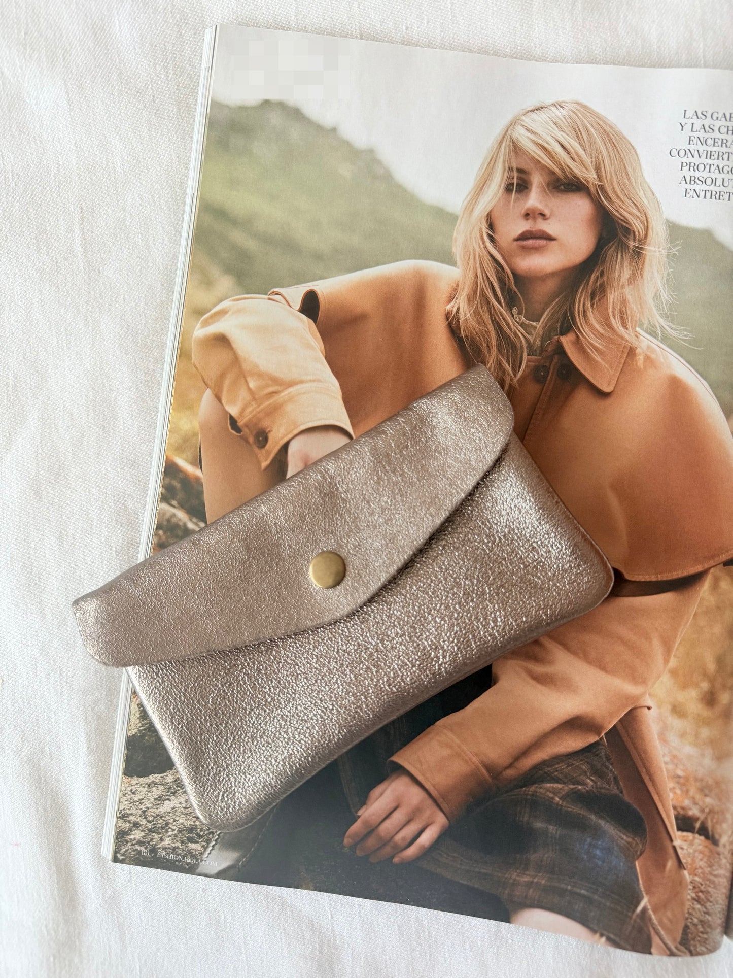 Monedero Grande Metalizado Cobre