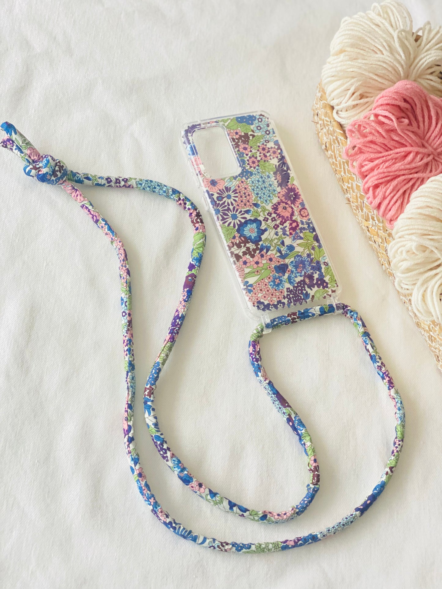 Conjunto Funda Cuelga Movil Liberty Fayun (cordón)