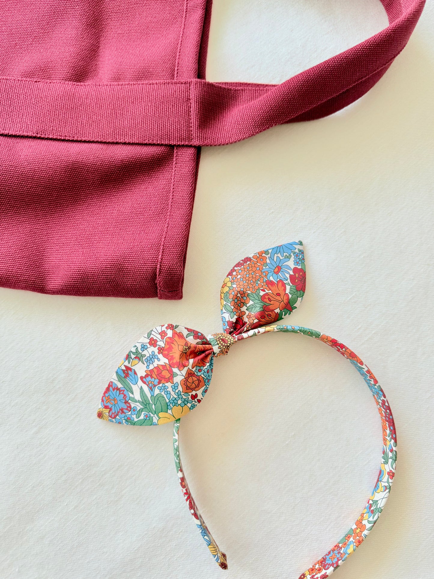 Diadema Orejitas Liberty Bloom