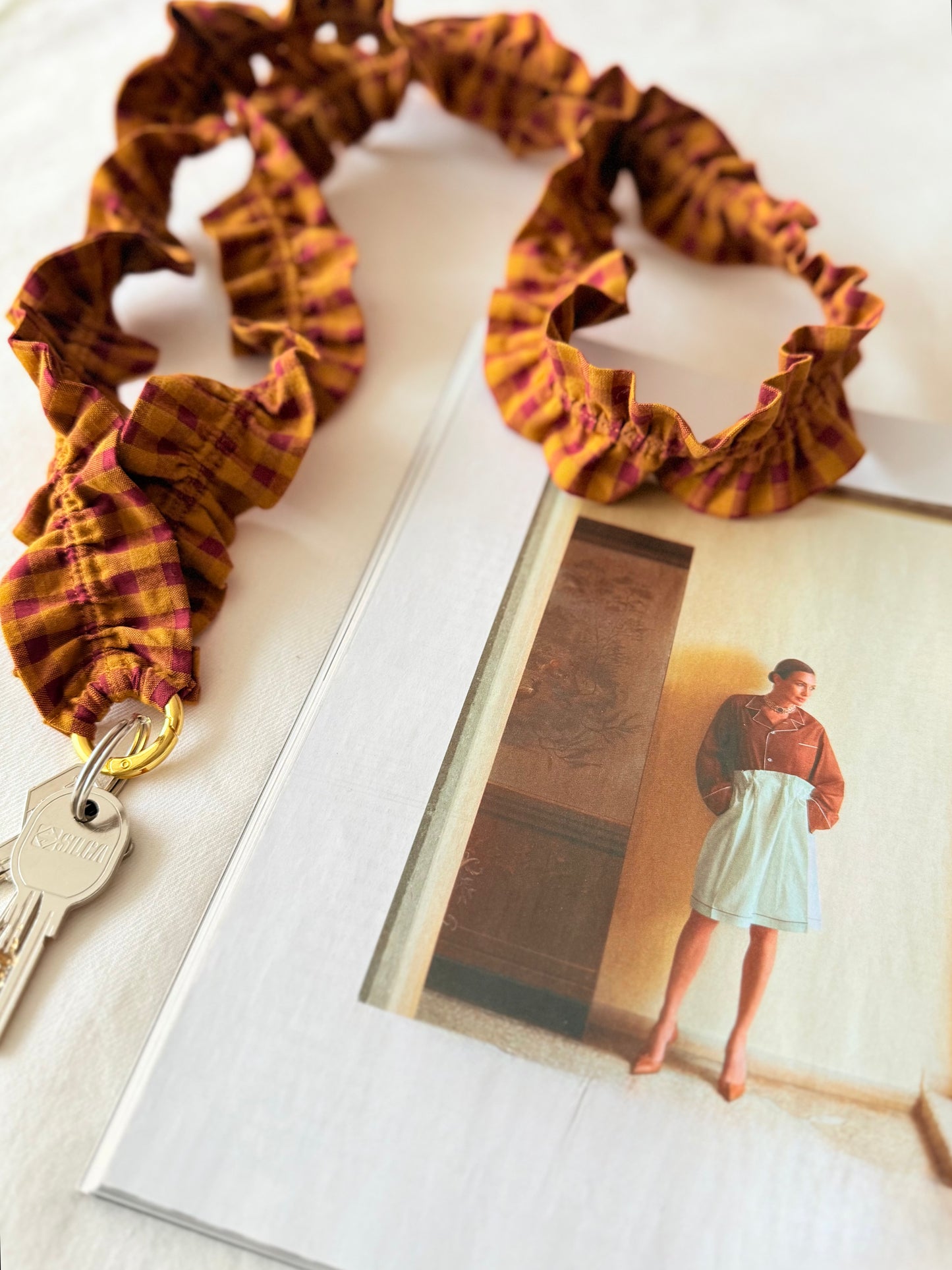 Cuelga Llaves / Landyards Rizado Vichy Bronce