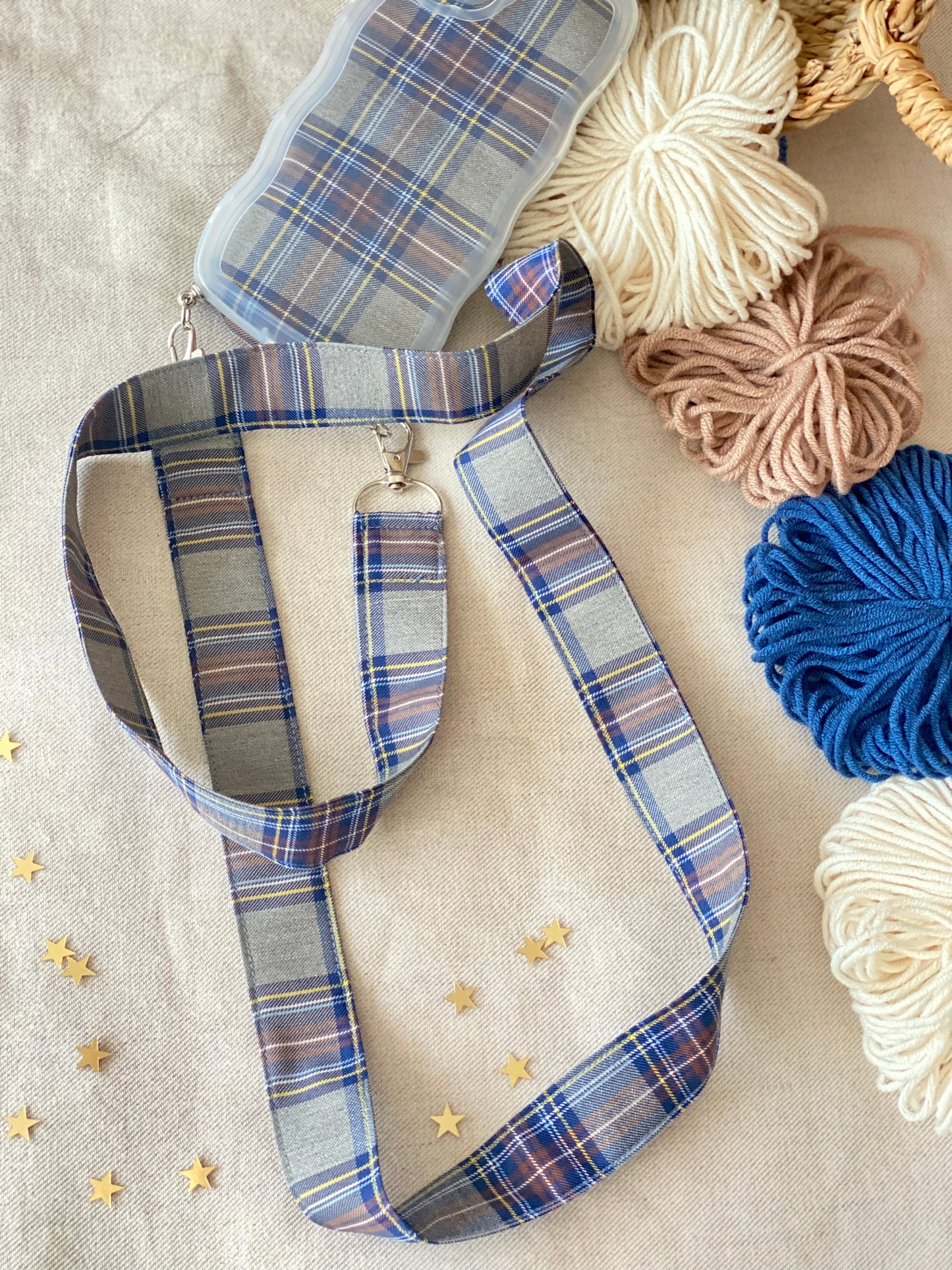 Conjunto Funda Cuelga Movil Tartán Gris