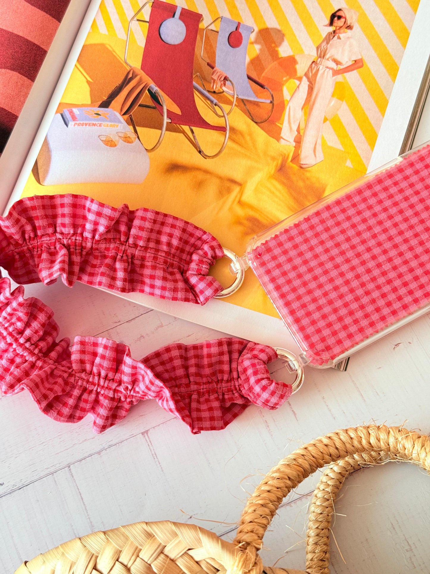 Conjunto Cuelga Movil Rizado Corto Vichy Rojo y Rosa