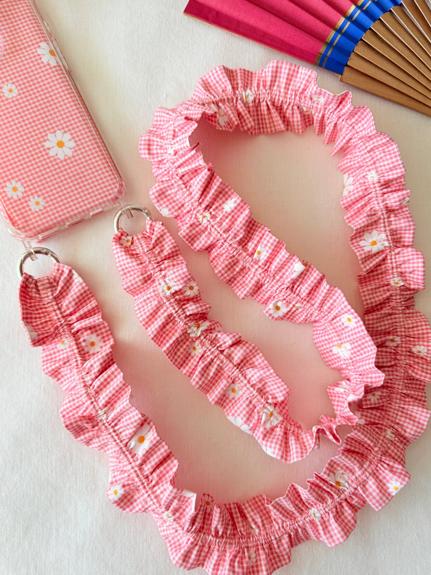 Conjunto Cuelga Móvil Rizado Vichy Coral y Margaritas
