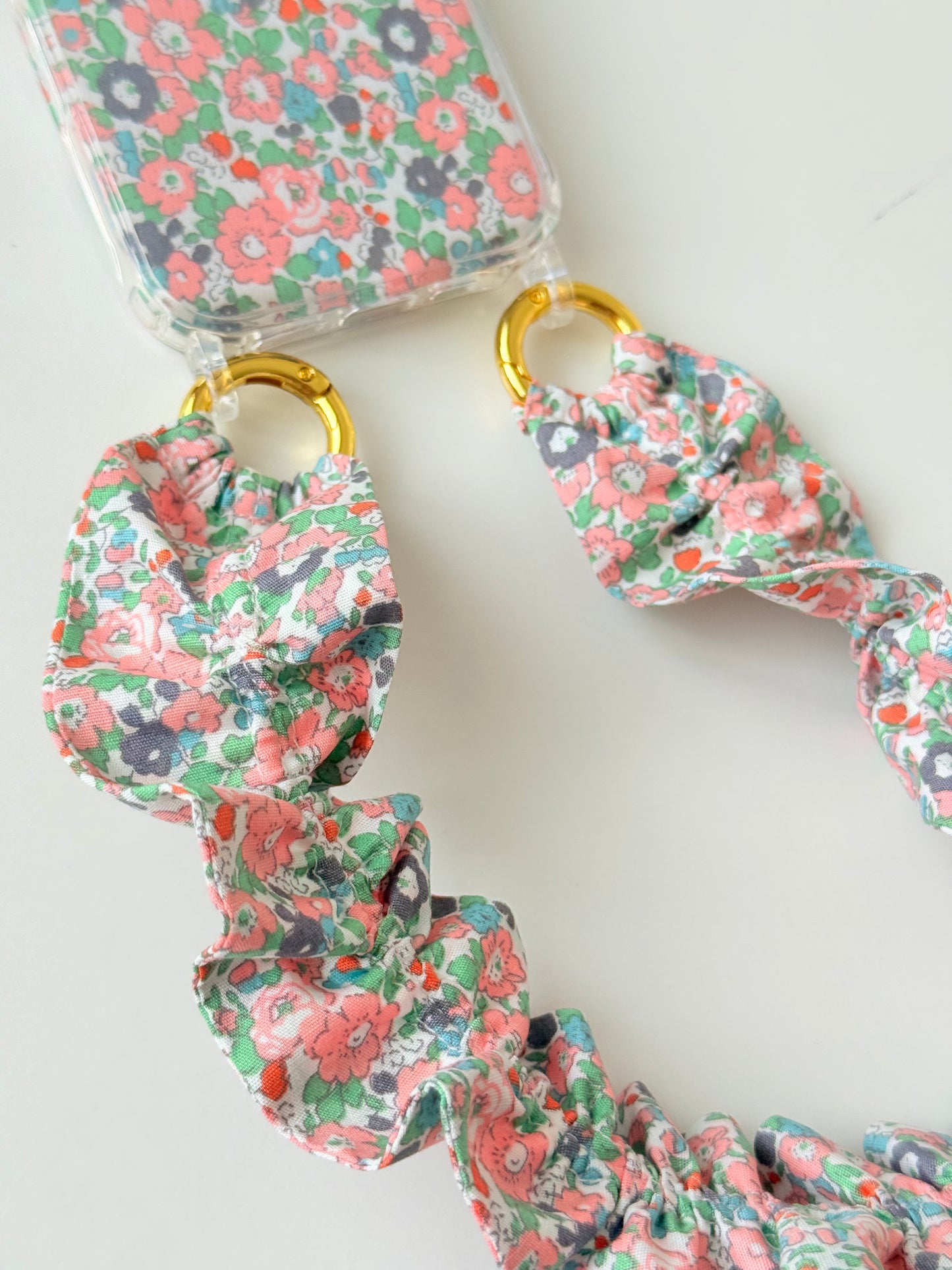 Conjunto Cuelga Movil Rizado Corto Liberty Giles