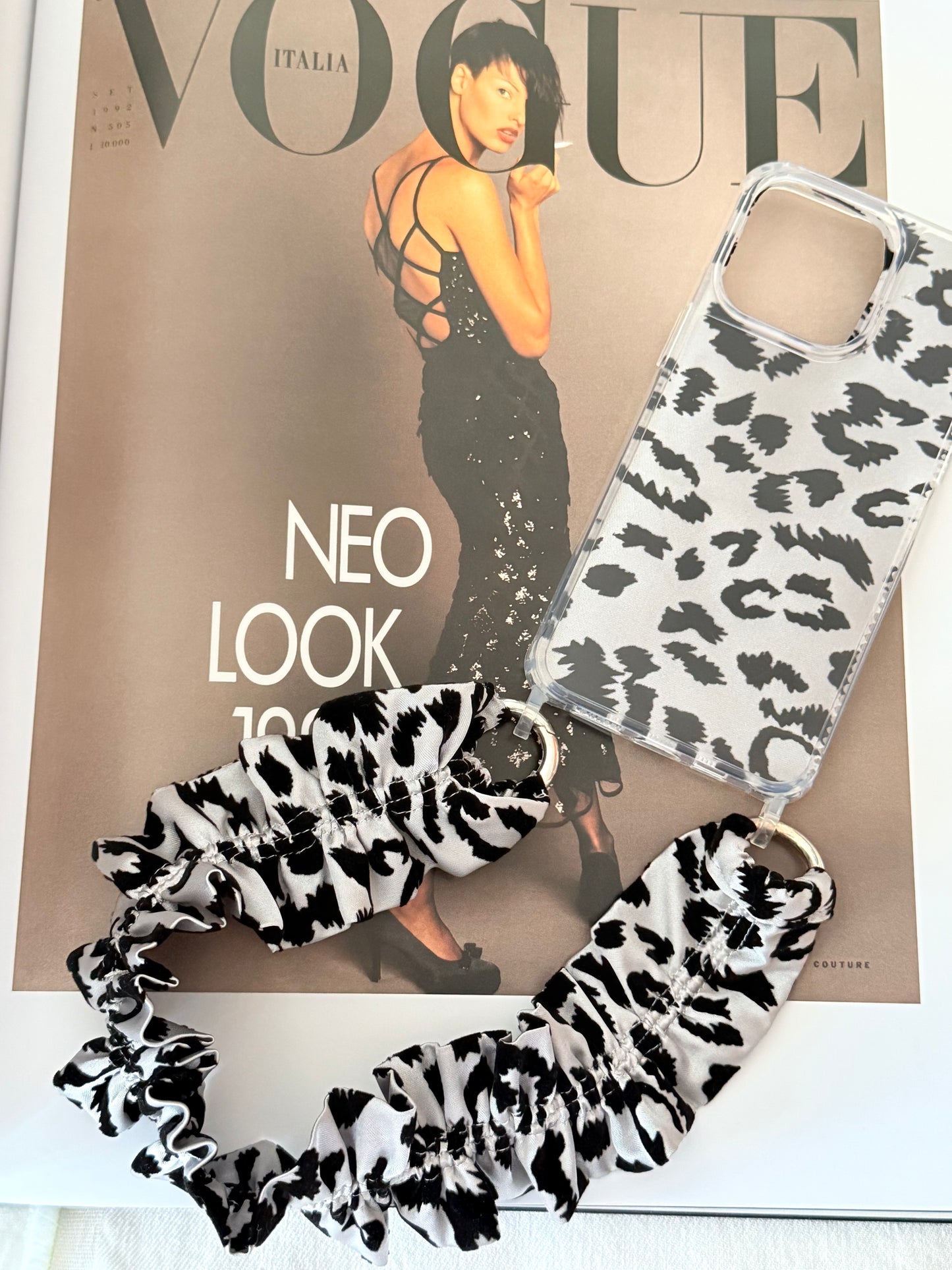 Conjunto Cuelga Movil Rizado Corto Leopardo Gris