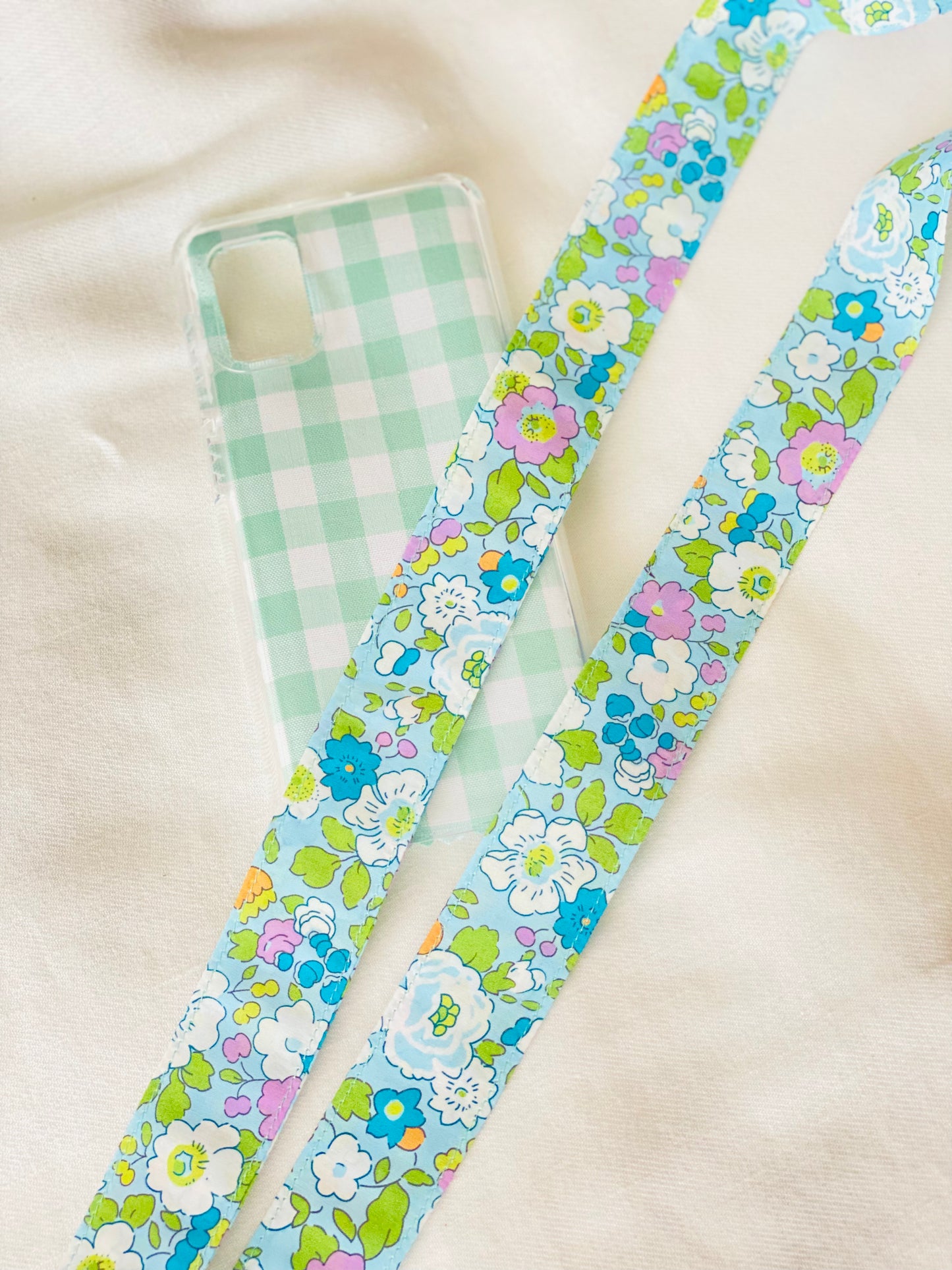 Cuelga Movil Liberty Betsy Verde Nenúfar