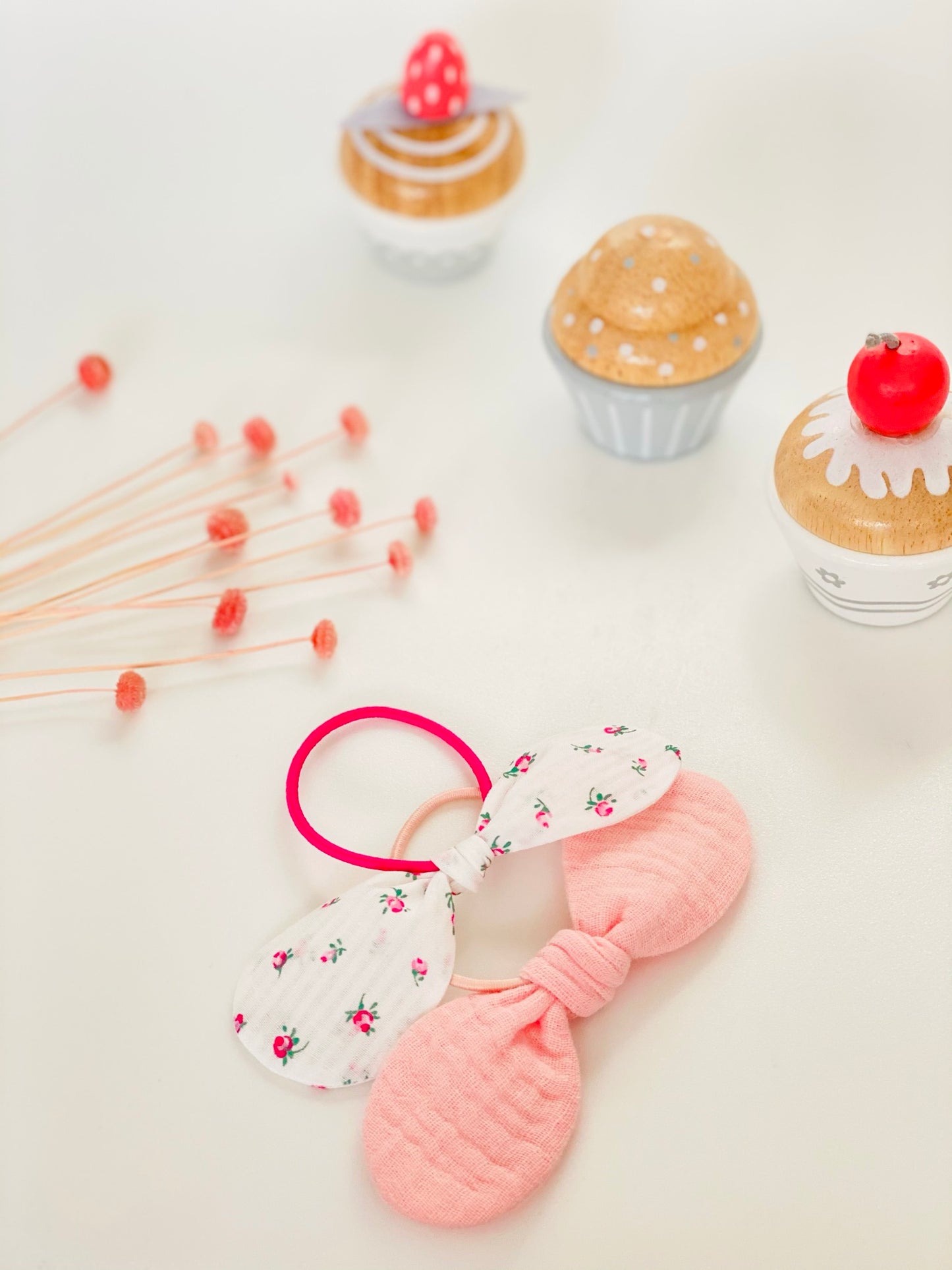 Coletero Redondo Flores Fucsias