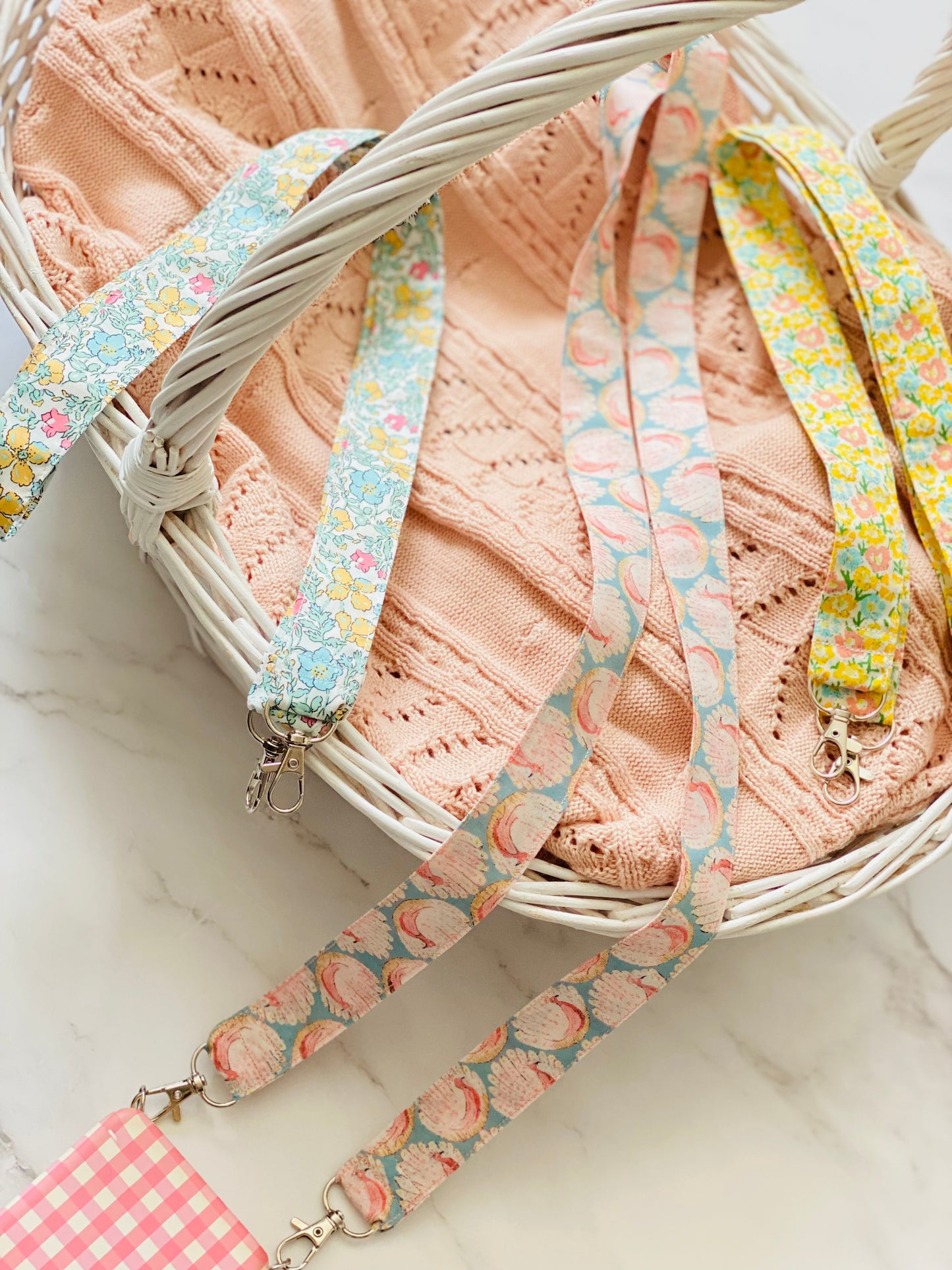 Cuelga Movil Liberty Marion