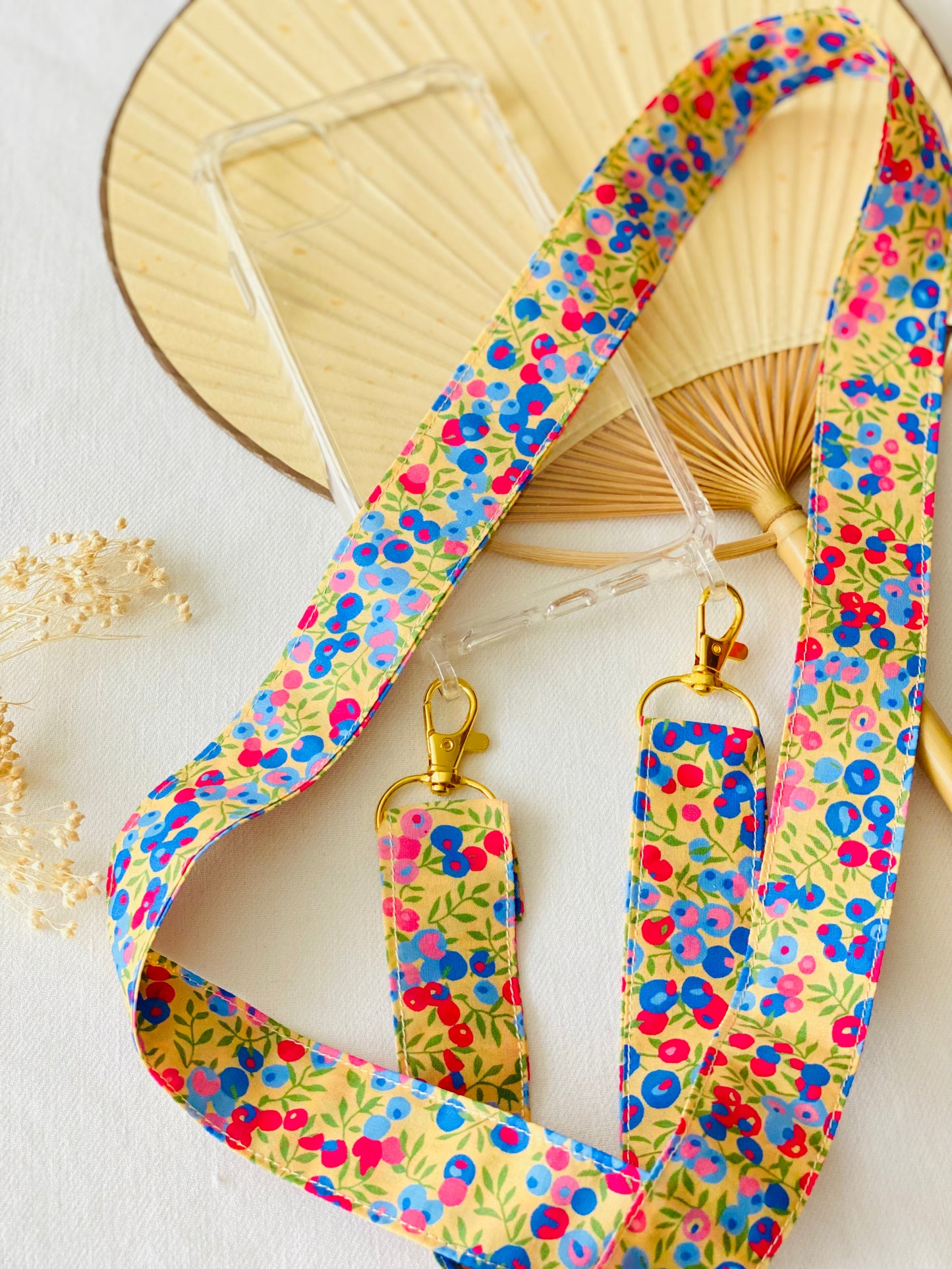 Cuelga Movil Liberty Wiltshire Mostaza