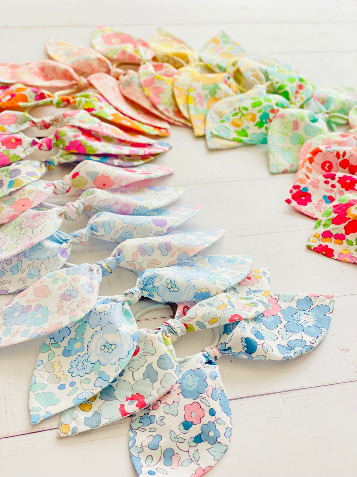 Coletero Orejitas Liberty Betsy Verde y Rosa