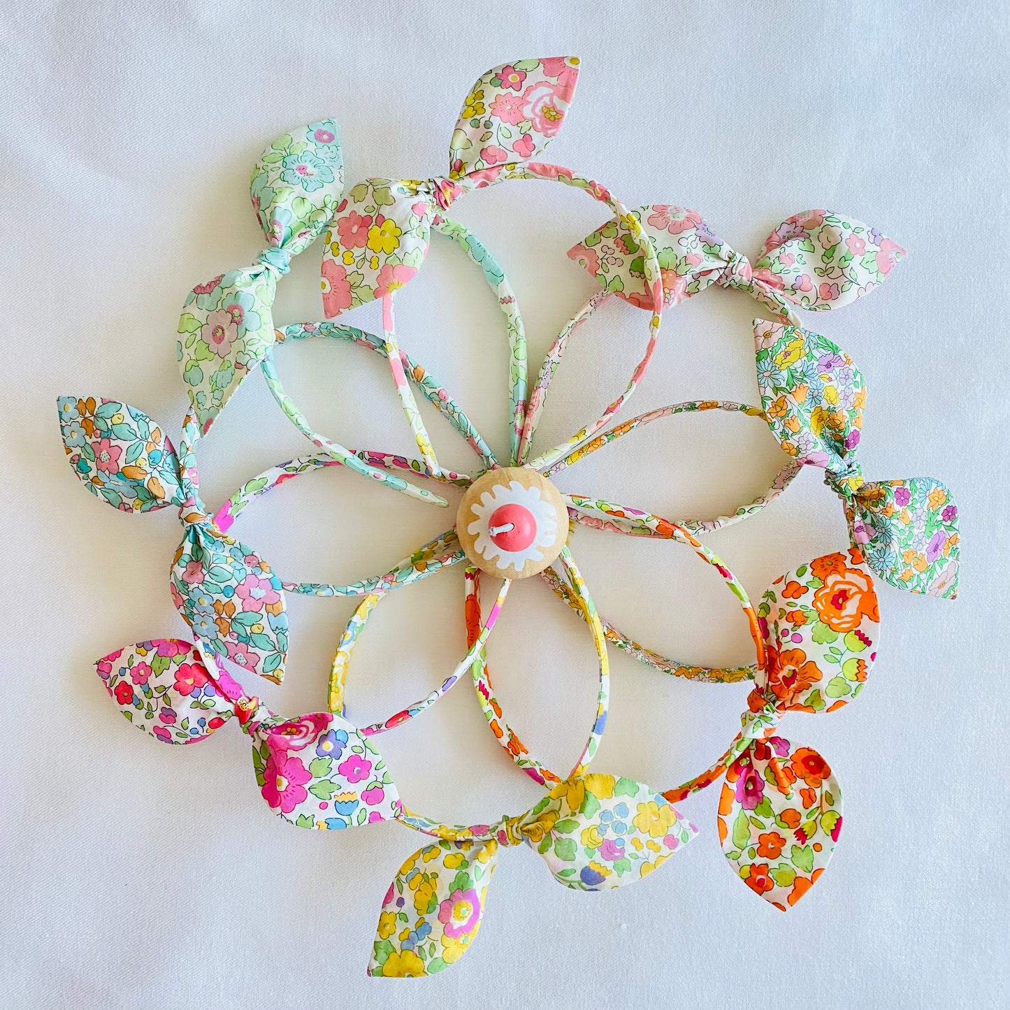 Diadema Orejitas Liberty Betsy Fresa