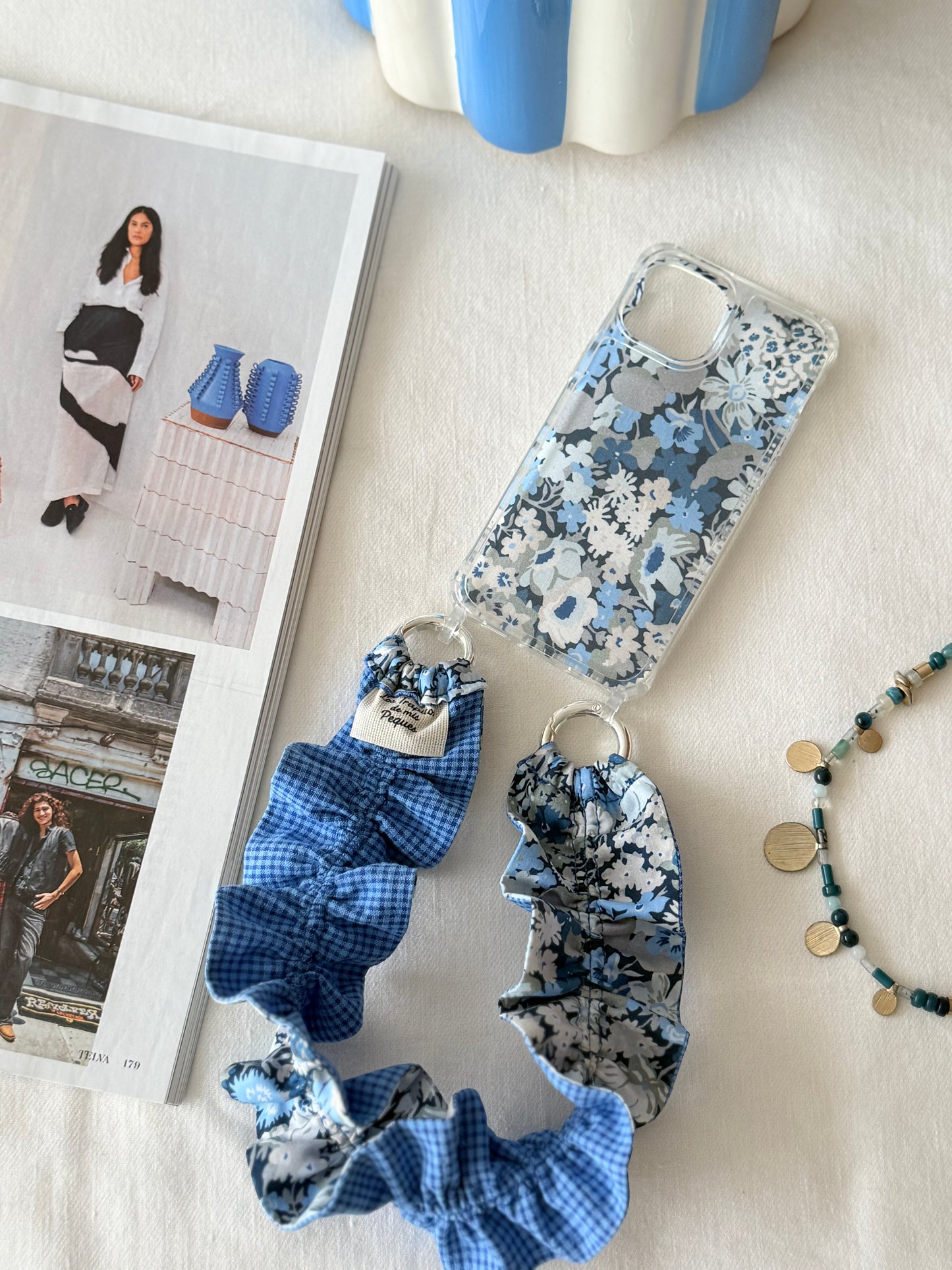 Conjunto Cuelga Movil Rizado Corto Liberty Poppy Azul y Vichy