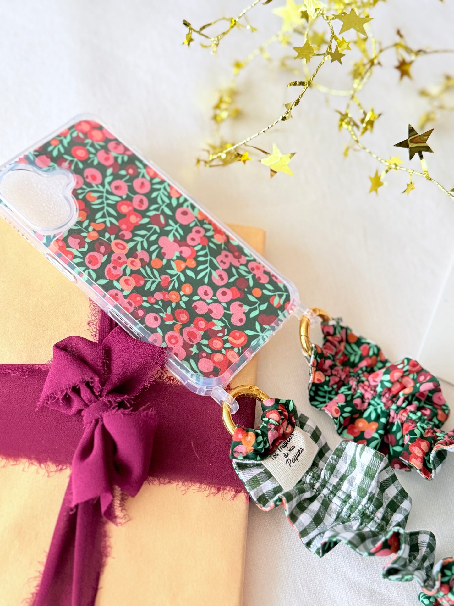 Conjunto Cuelga Movil Liberty Neal
