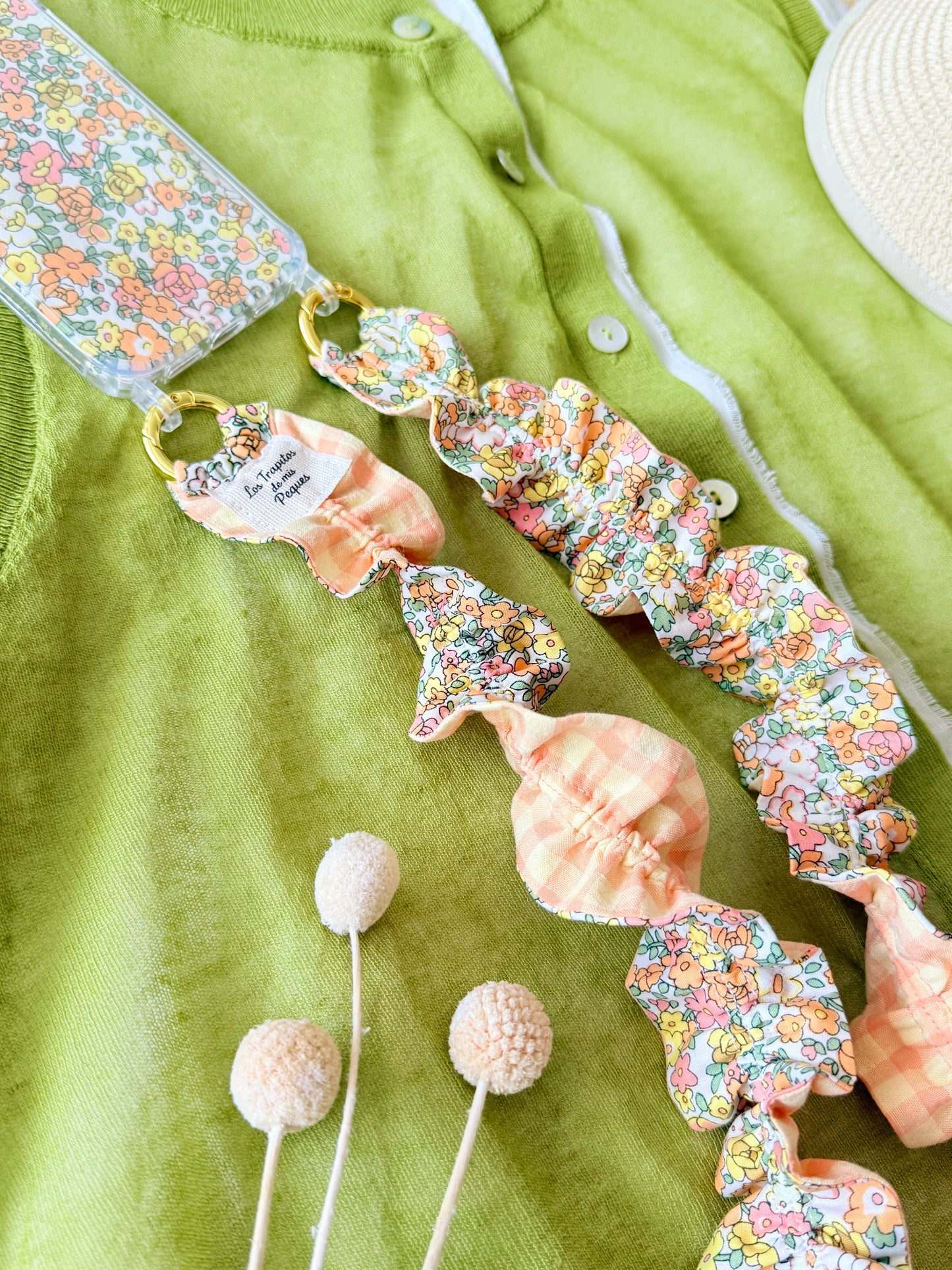 Conjunto Cuelga Movil Rizado Liberty York y Vichy