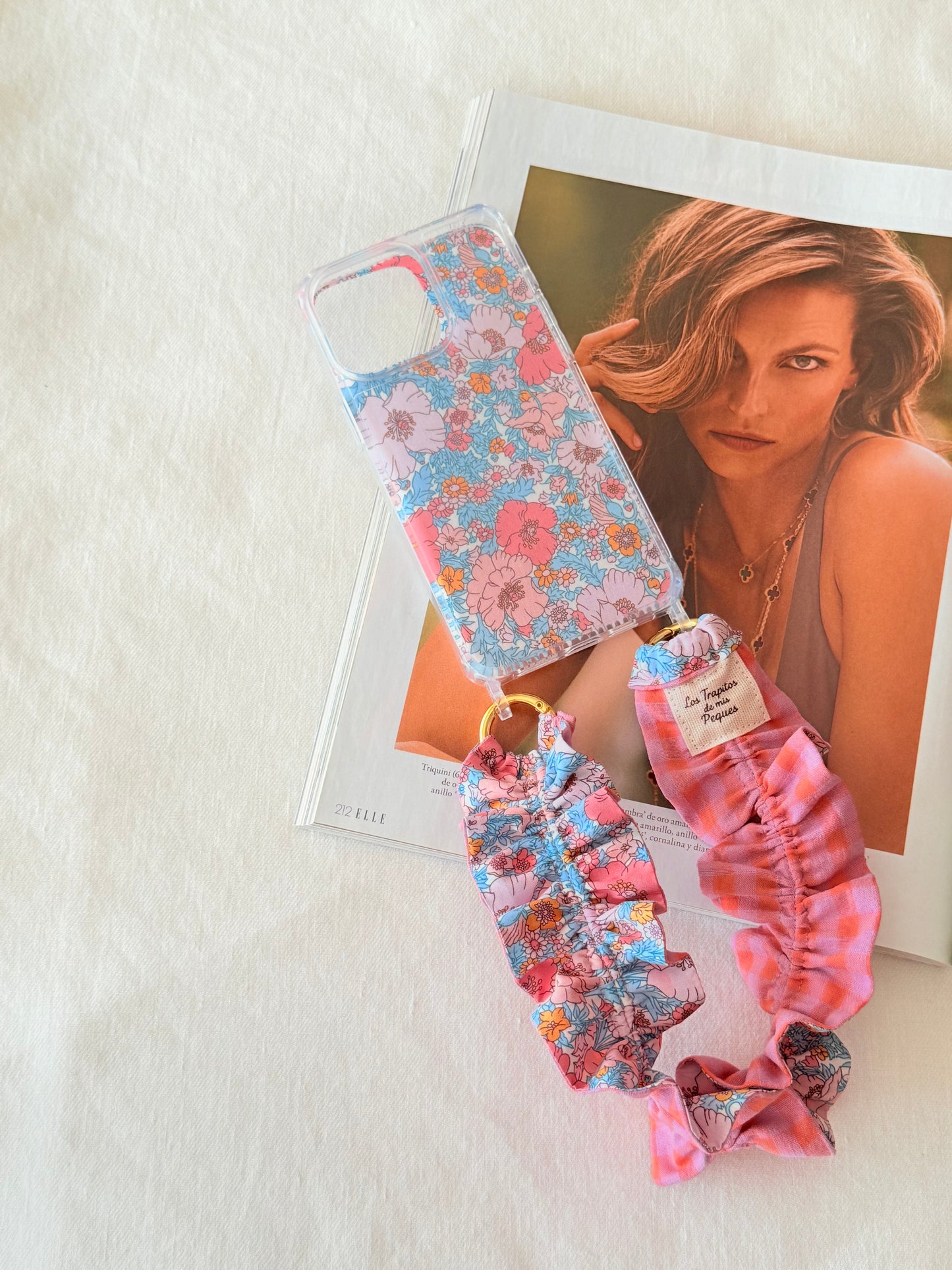 Conjunto Cuelga Movil Rizado Corto Liberty Betsy Toscana y Vichy