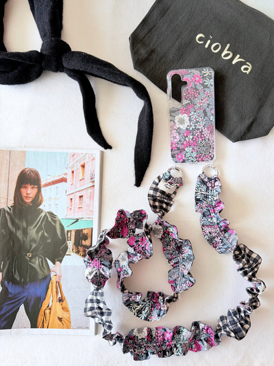 Conjunto Cuelga Movil Liberty Circus y Vichy Negro