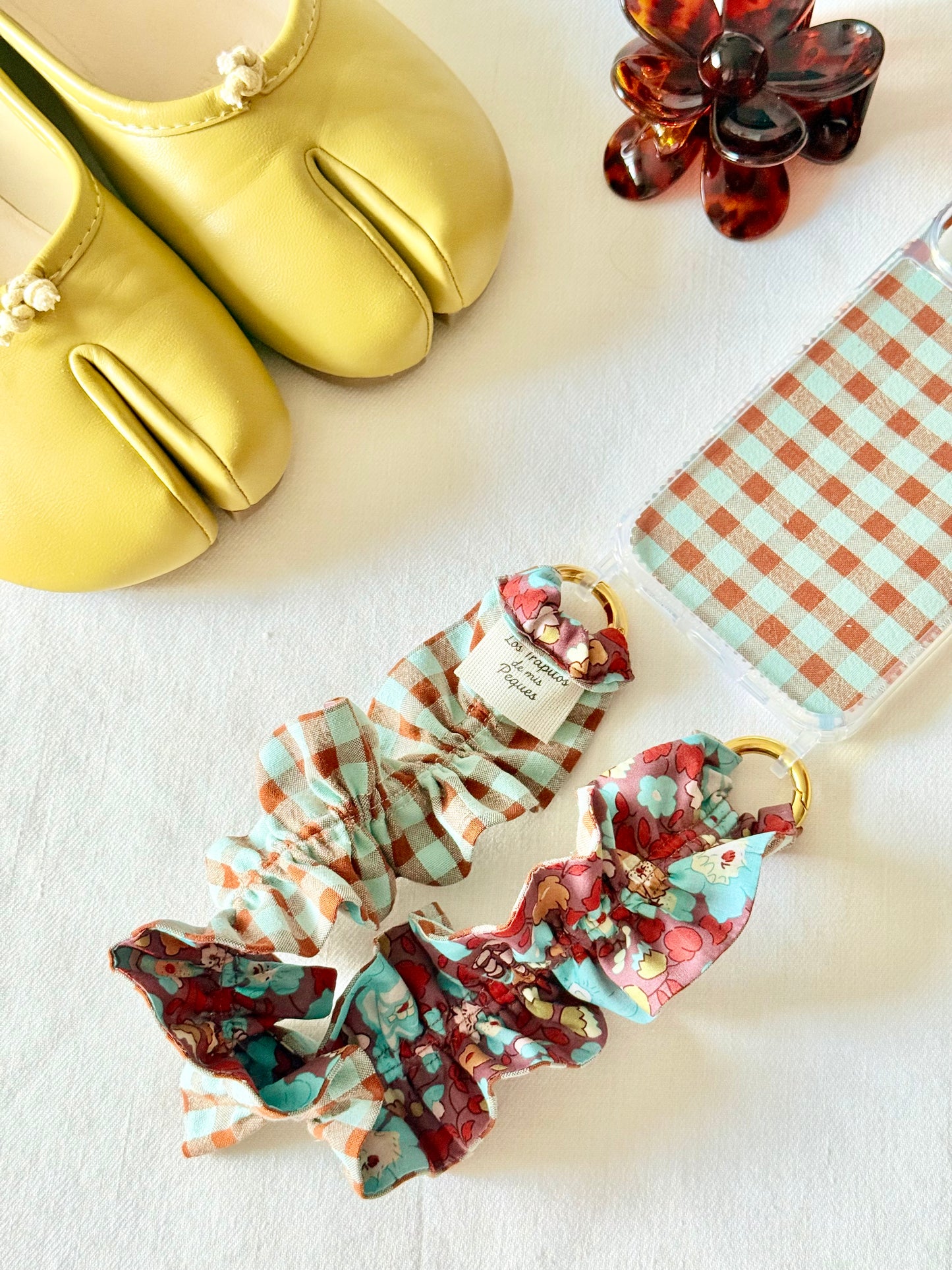 Conjunto Cuelga Movil Rizado Corto Liberty Giverny y Vichy