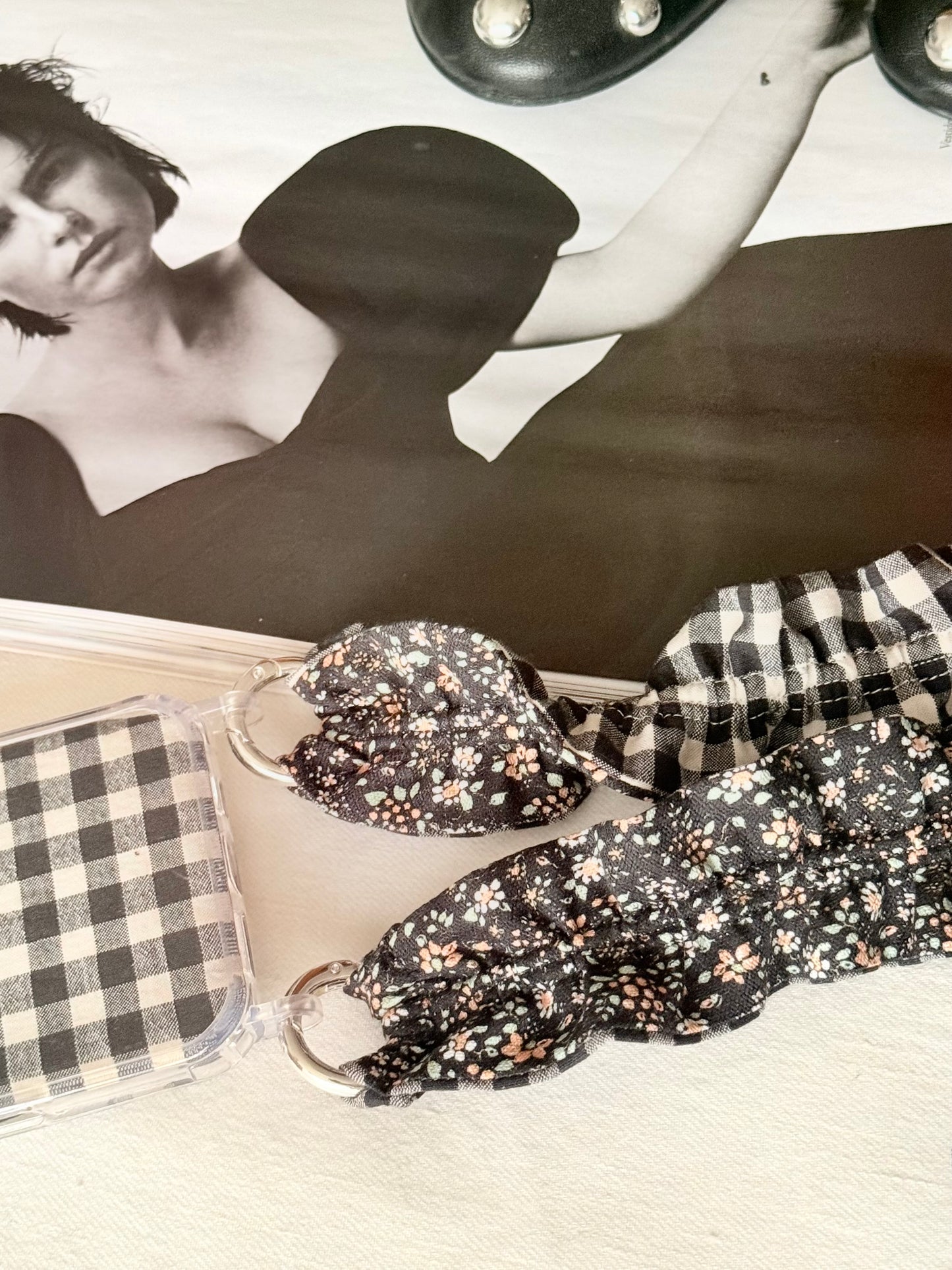 Conjunto Cuelga Movil Rizado Cairo y Vichy Negro