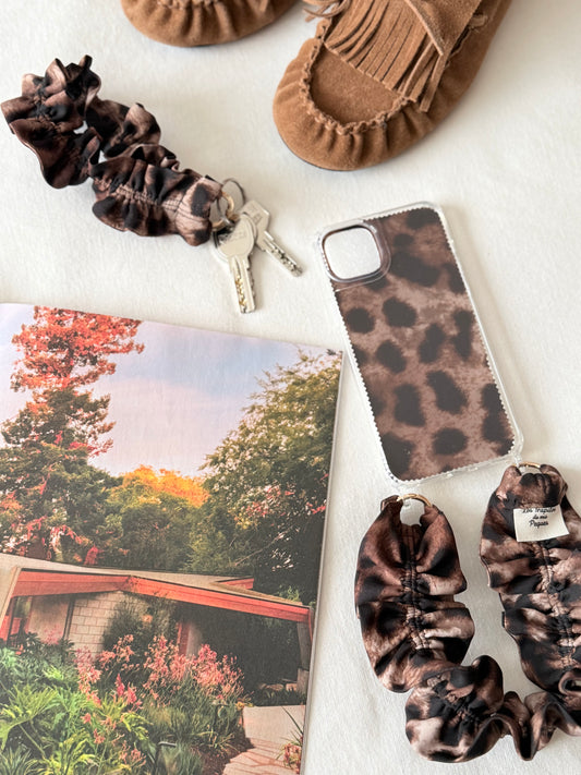 Conjunto Cuelga Movil Rizado Corto Leopardo