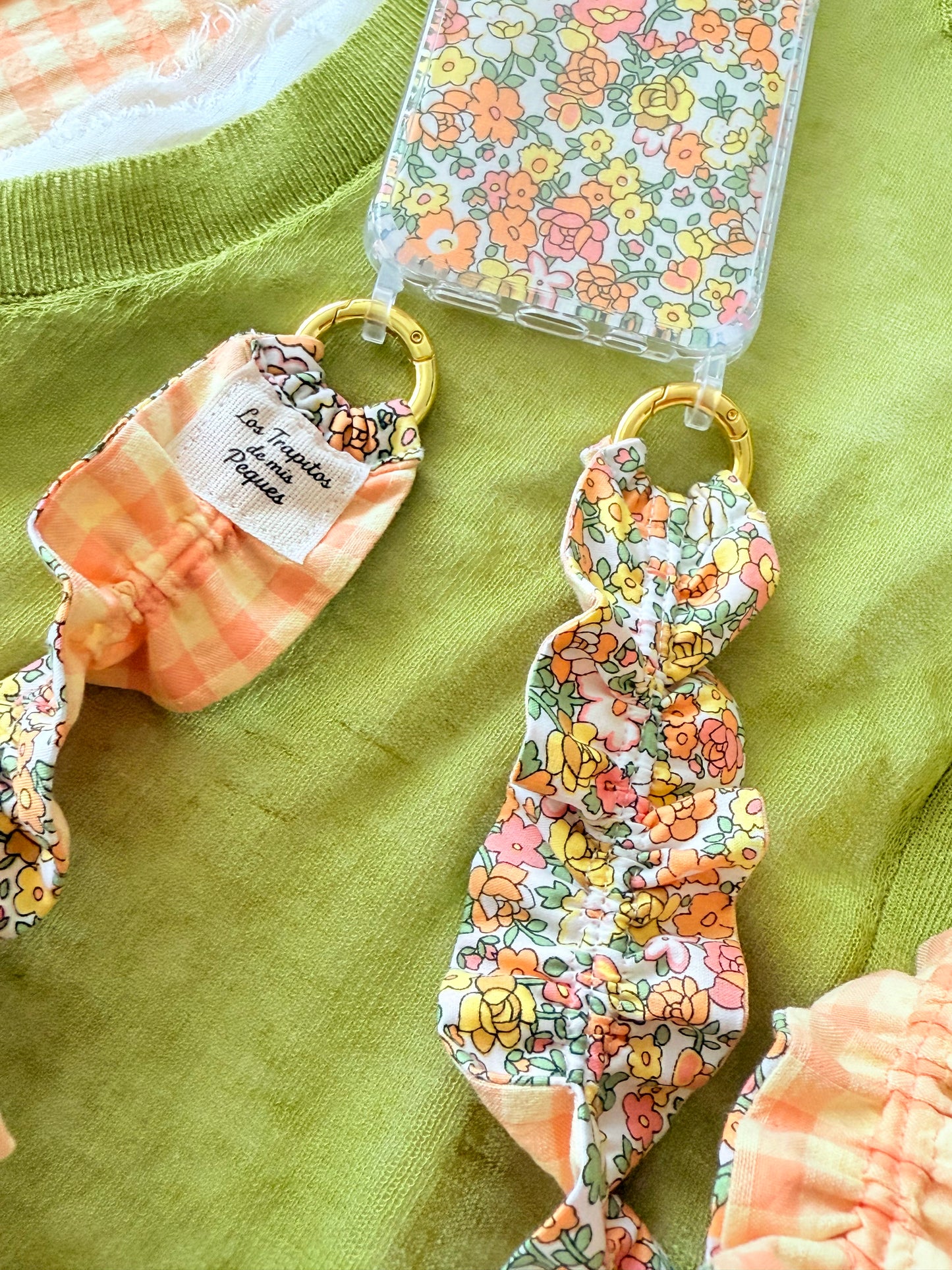 Conjunto Cuelga Movil Rizado Liberty York y Vichy