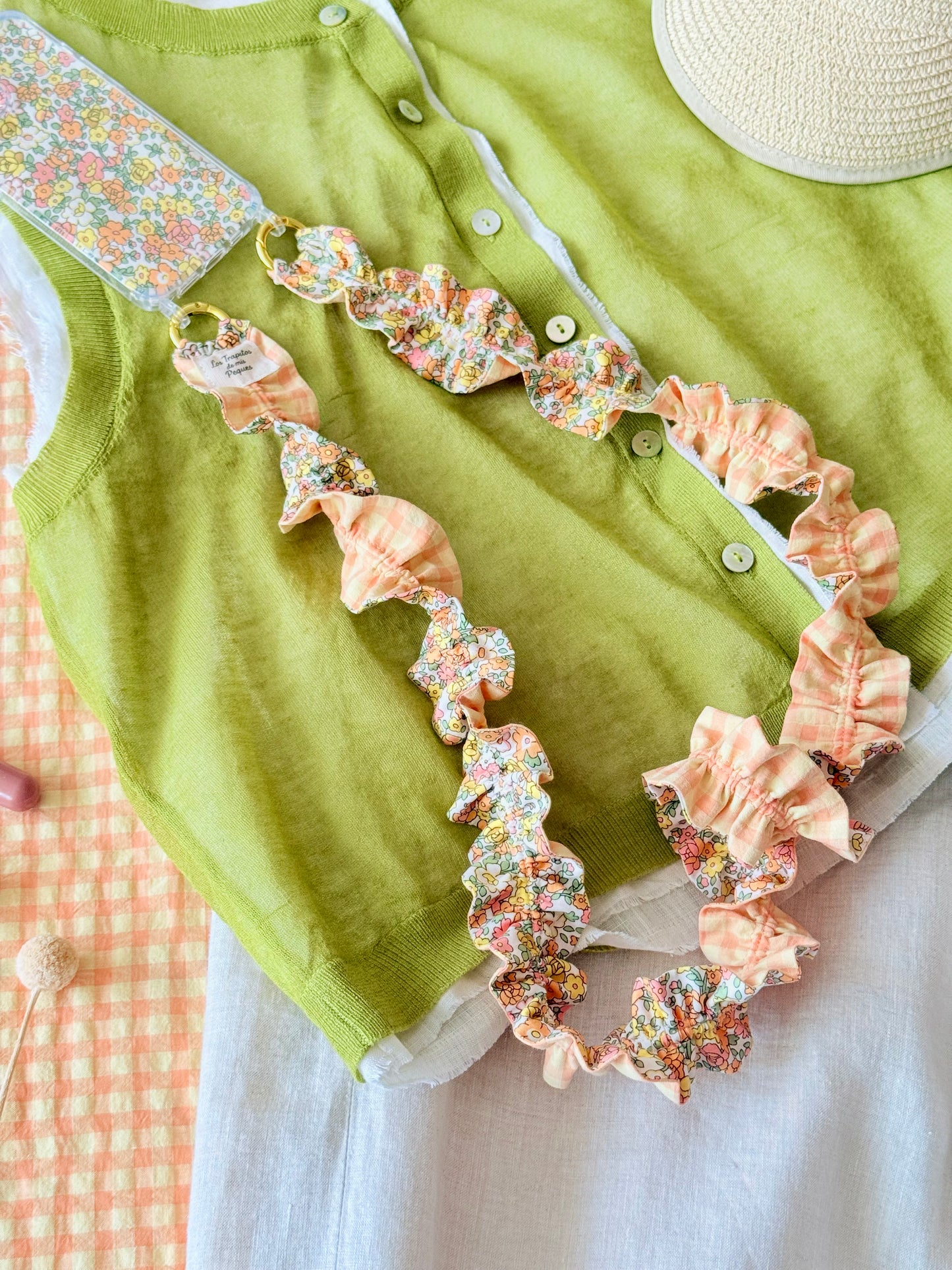 Conjunto Cuelga Movil Rizado Liberty York y Vichy