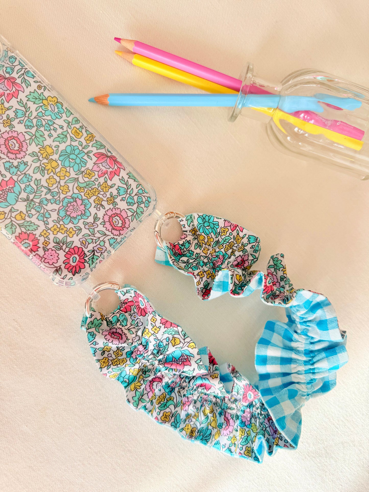 Conjunto Cuelga Movil Rizado Corto Liberty Manarola