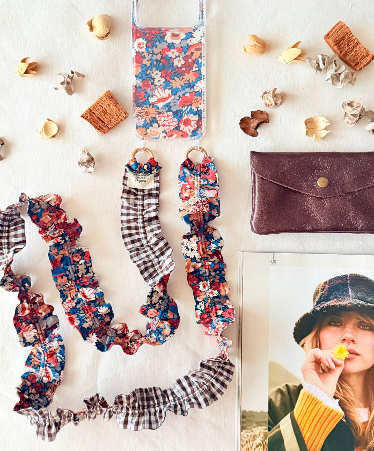 Conjunto Cuelga Movil Rizado Liberty Tostado