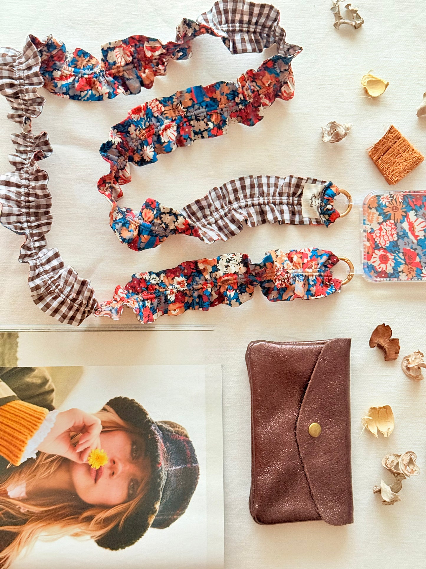 Conjunto Cuelga Movil Rizado Liberty Tostado