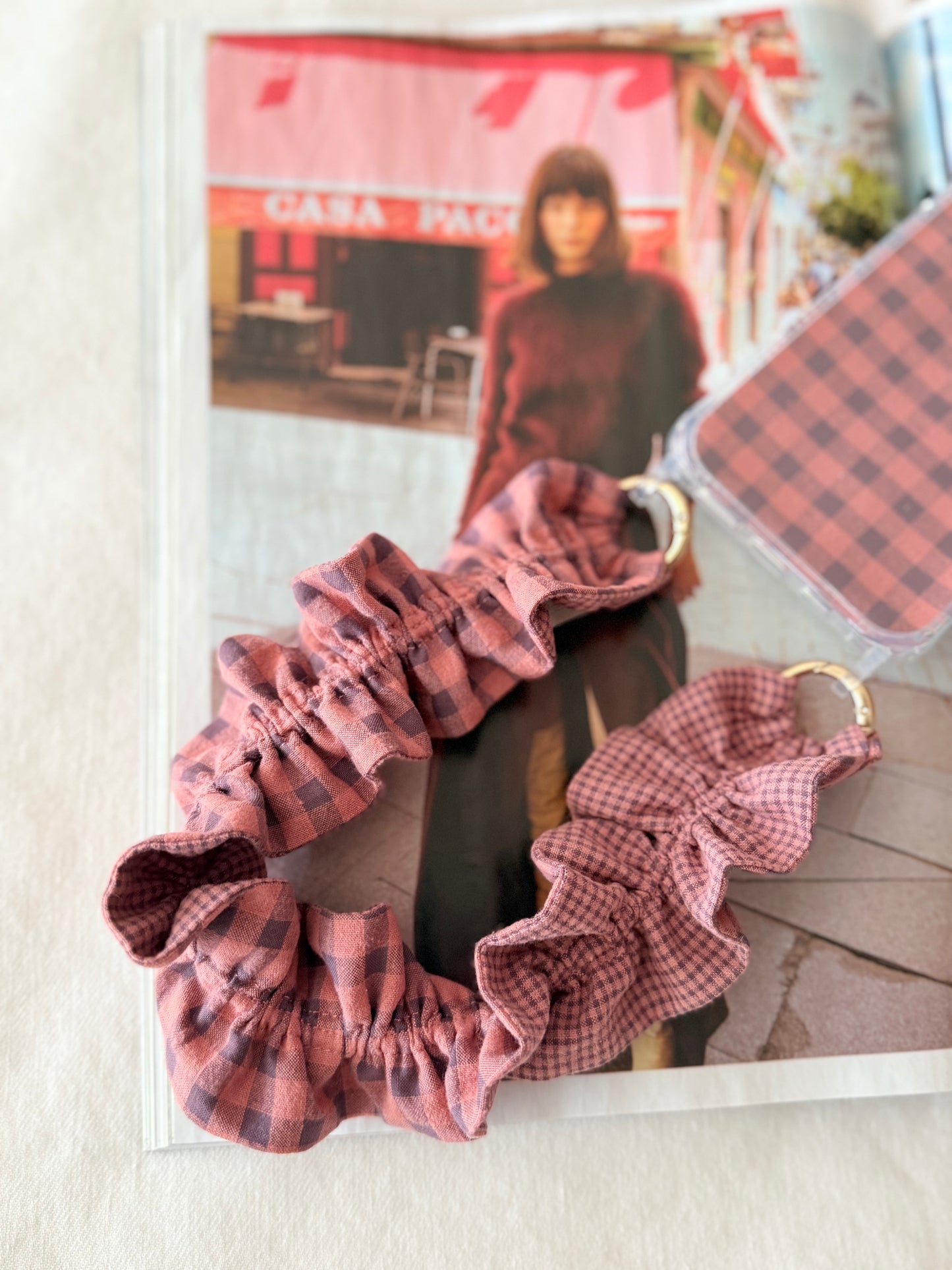 Conjunto Cuelga Movil Rizado Corto Vichy Rosado