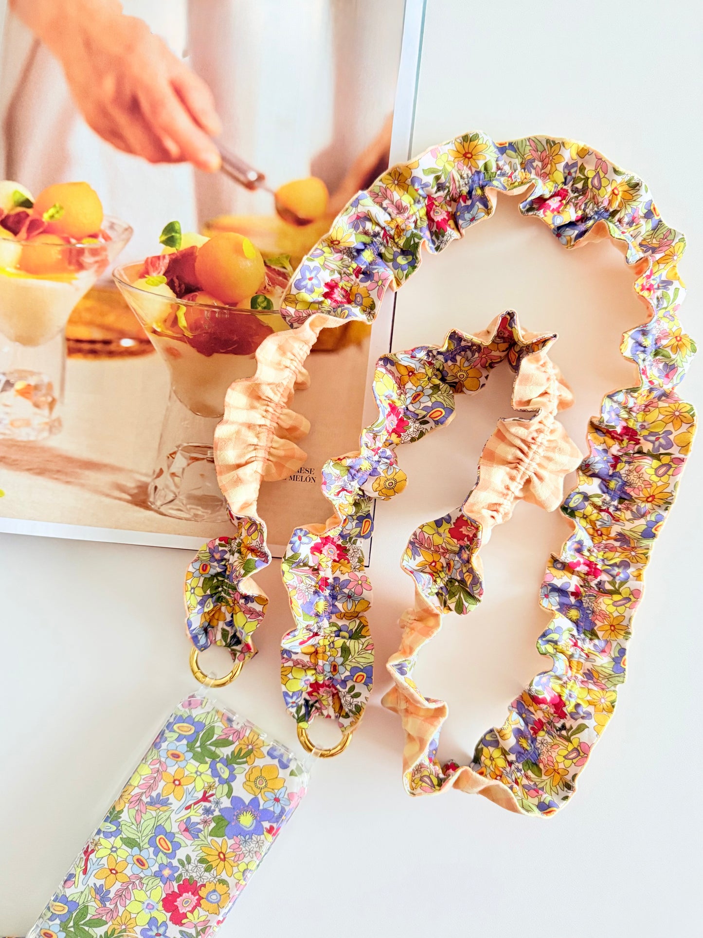 Conjunto Cuelga Móvil Liberty Carboeiro y Vichy