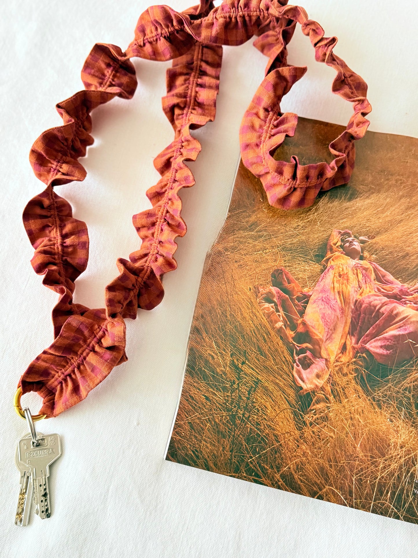 Cuelga Llaves / Landyards Rizado Vichy Vino