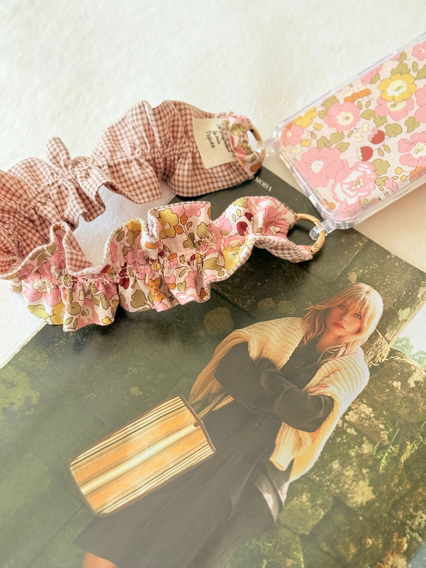 Conjunto Cuelga Movil Rizado Corto Liberty Hermione y Vichy