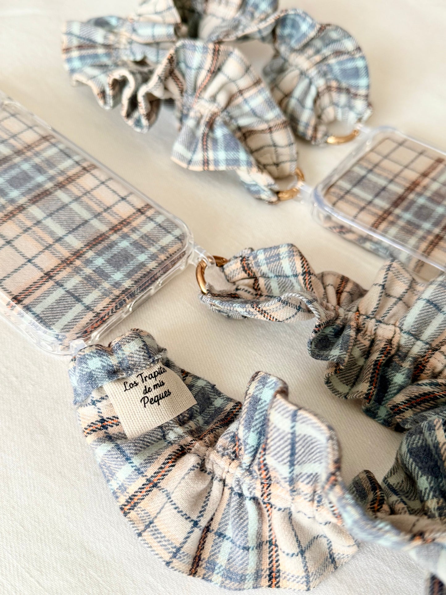 Conjunto Cuelga Movil Rizado Corto Kyoto