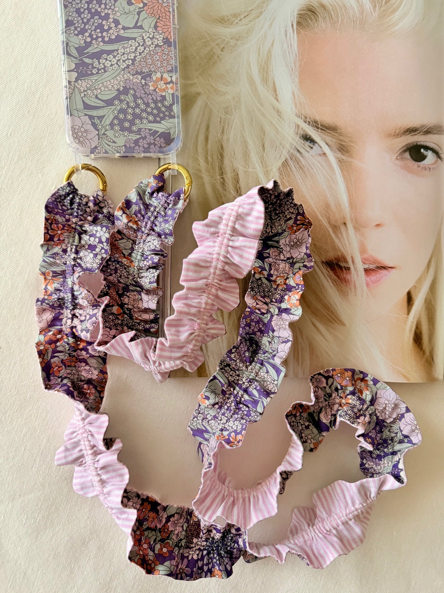 Conjunto Cuelga Móvil Rizado Liberty Gerberoy y Rayas