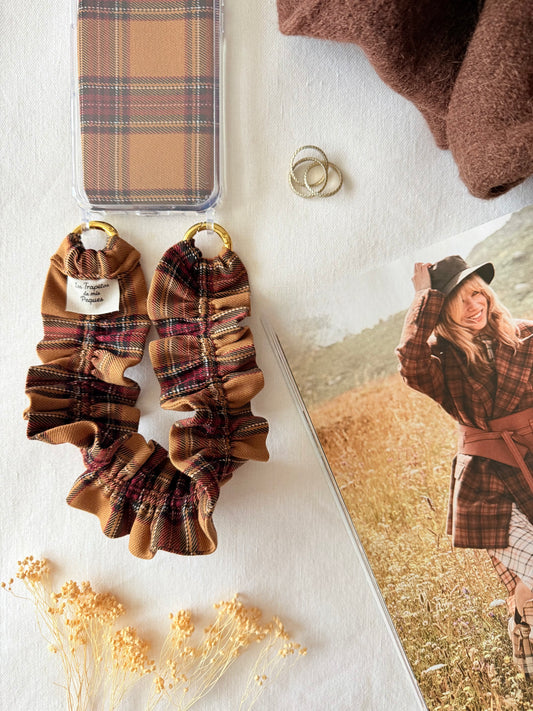 Conjunto Cuelga Movil Rizado Corto Tartan Chocolate