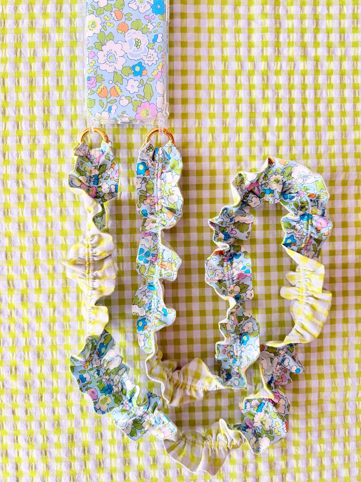 Conjunto Cuelga Móvil Liberty Betsy Nenúfar y Vichy