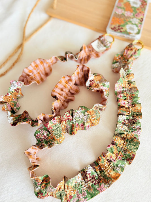 Conjunto Cuelga Movil Rizado Liberty Kynance y Vichy Marrón