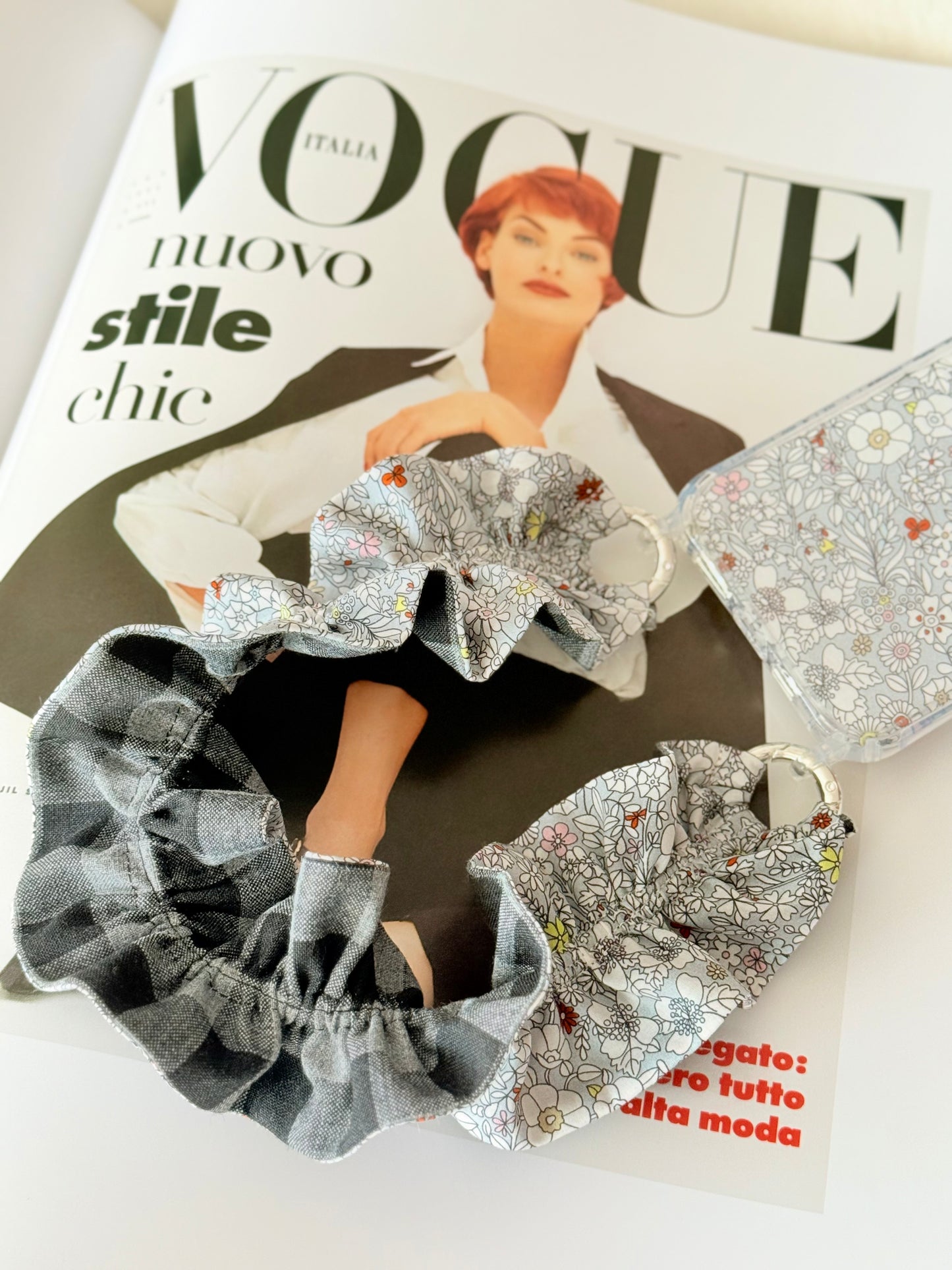 Conjunto Cuelga Movil Rizado Corto Liberty Grey y Vichy