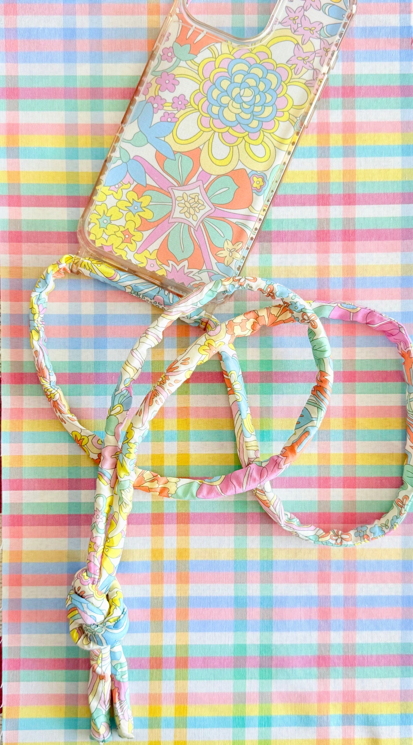 Conjunto Cuelga Móvil Cordón Liberty Rainbow
