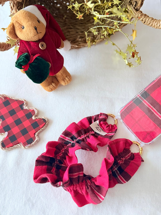 Conjunto Cuelga Movil Rizado Corto Tartan Rojo
