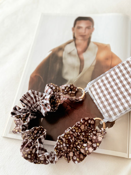 Conjunto Cuelga Movil Rizado Corto Clovelly y Vichy