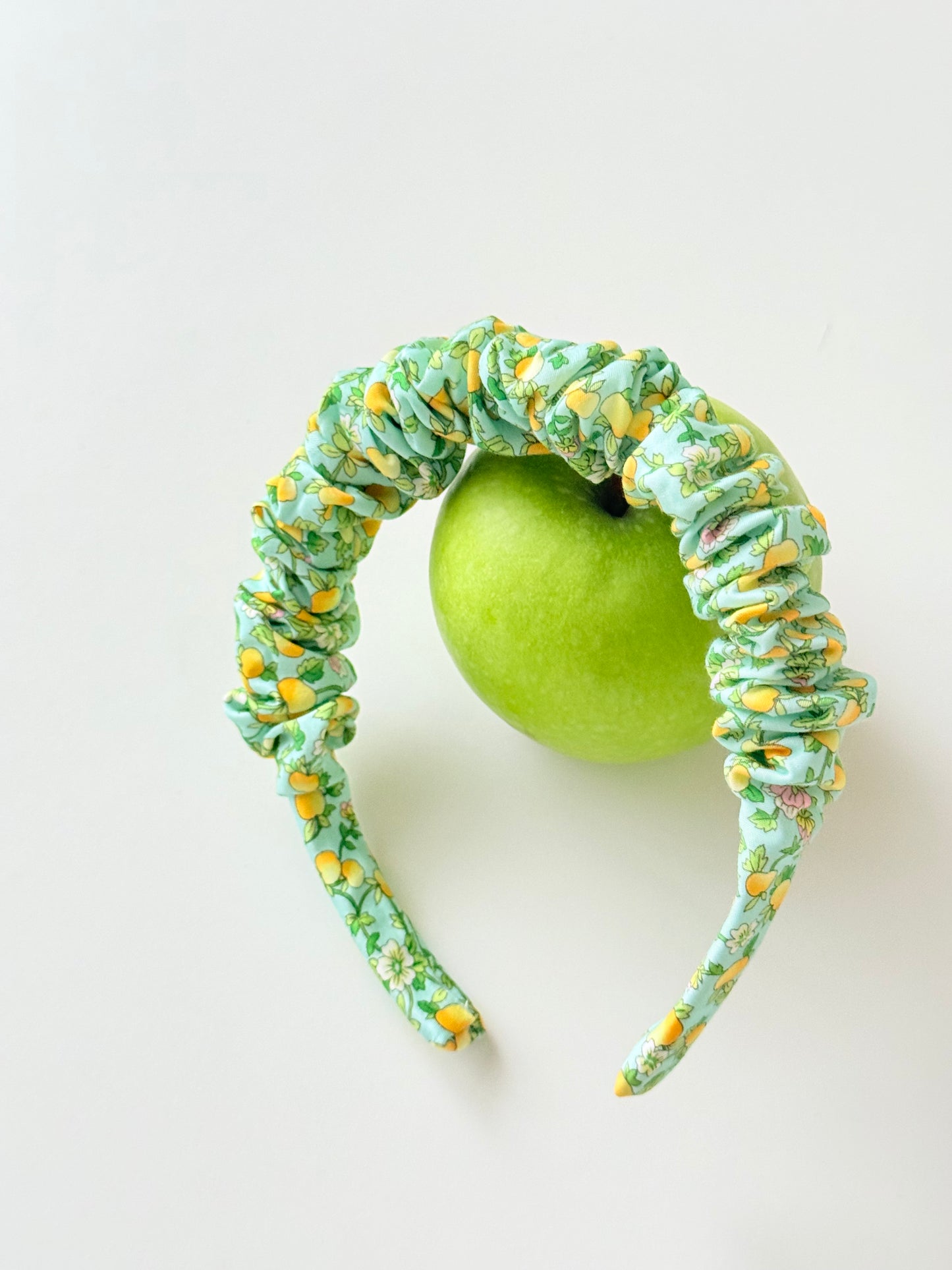 Diadema Scrunchie Estrecha Manzanas